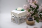 Preview: Explosionsbox Hochzeit ca. 9x9x9cm personalisierbar | Geldgeschenk | Torte rund | floral | creme weiß | Art. Nr. 03020007