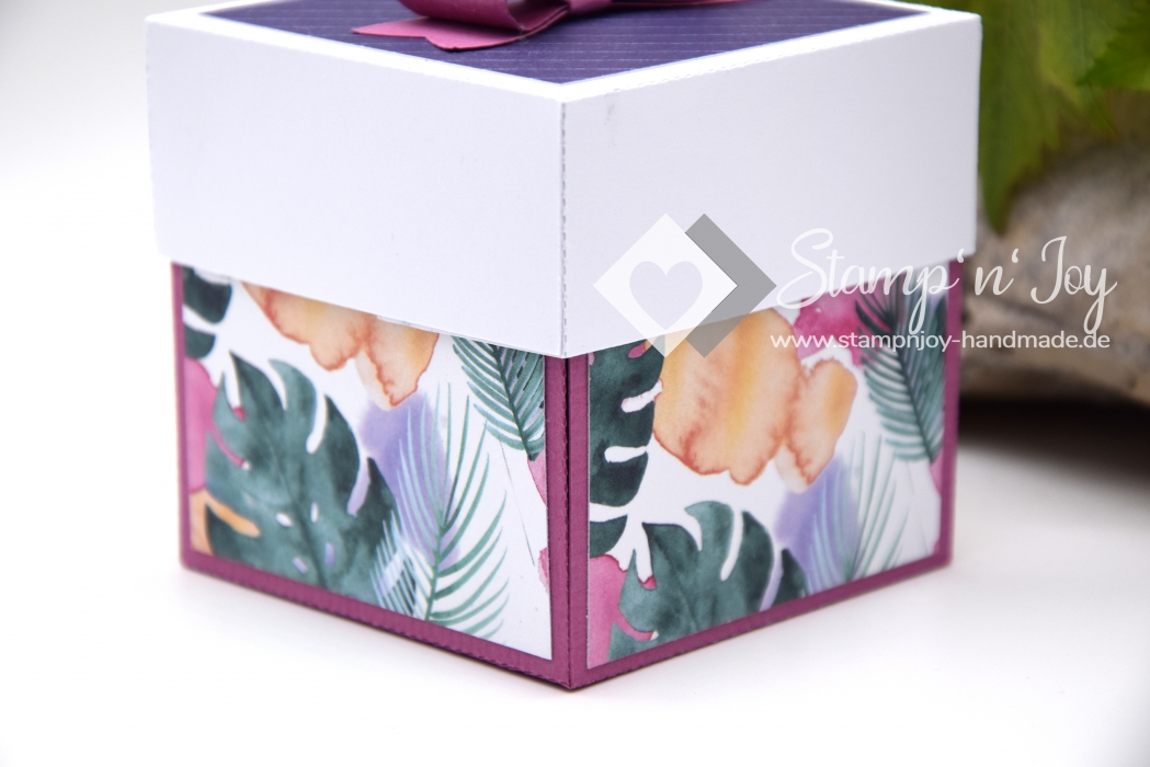 Explosionsbox Geburtstag Zahl personalisierbar | Geldgeschenk | Torte eckig | Motiv: Blüten floral | malve lila | Art. Nr. 02020408 20 60 30 70 40 50 80