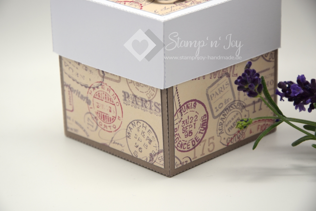 Explosionsbox Geburtstag personalisierbar | Geldgeschenk Mann | Reise Koffer | Motiv: Poststempel | taupe vintage | Art. Nr. 02020704 20 30 60 70 50