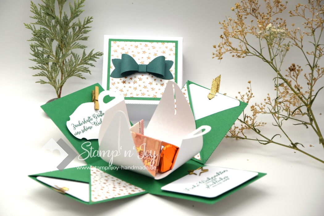 Explosionsbox Weihnachten | Geldgeschenk | Zierschachtel | Motiv: goldene Sterne | grün weiß | Art. Nr. 10020603