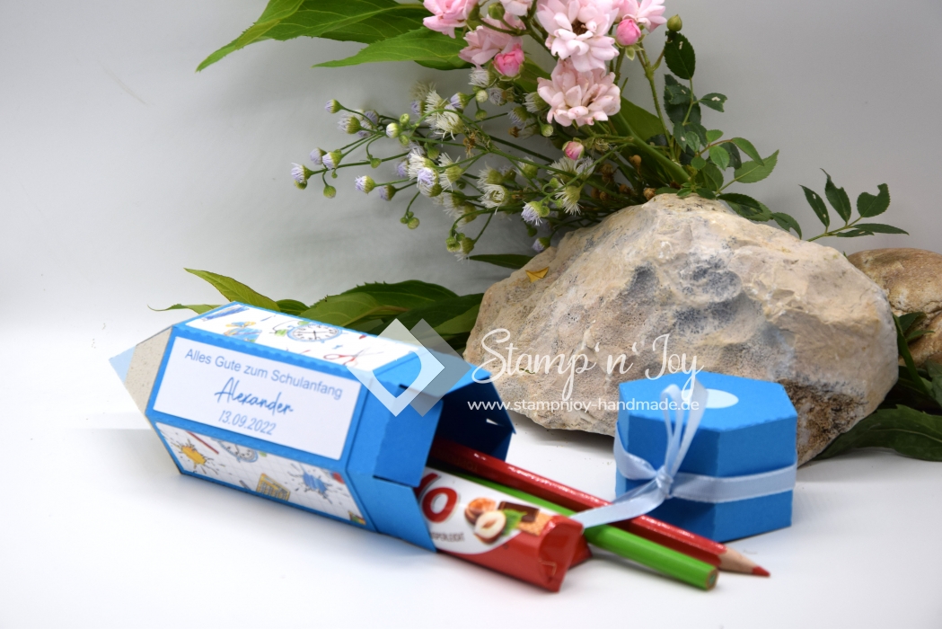 Stiftbox Einschulung Schule personalisierbar | Geschenkbox befüllbar | Geldgeschenk | Motiv: Einschulung | blau | Art. Nr. 13040503