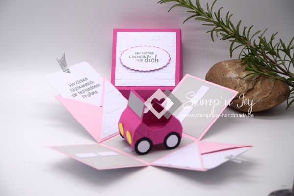Explosionsbox Geburtstag Führerschein | Geldgeschenk | Auto | Motiv: Mauerwerk | rosa pink weiß | Art. Nr. 02020309 20 60 70