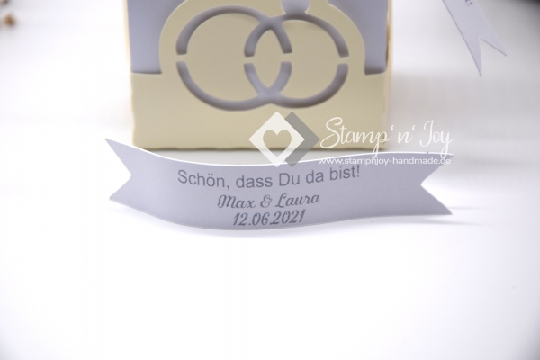 Gastgeschenk Hochzeit personalisierbar | Geldgeschenk | Ringbox | Motiv: Ringe | creme weiß | Art. Nr. 03050003