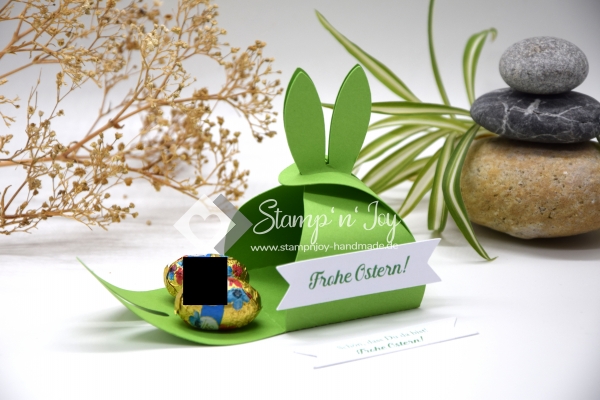 Gastgeschenk Ostern personalisierbar | Goodie Ostergeschenk | Zierschachtel | Motiv: Hasenohren | grün weiß | Art. Nr. 07050602