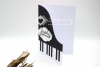 C6 Karte Geburtstag Piano Klavier | Motiv: Klavierflügel mit Musiknoten | grau weiß | Art. Nr. 02000901